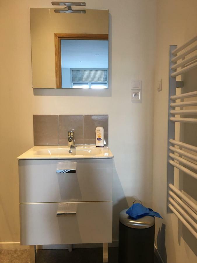 Appartement Neo - Sleep In Valenciennes Buitenkant foto